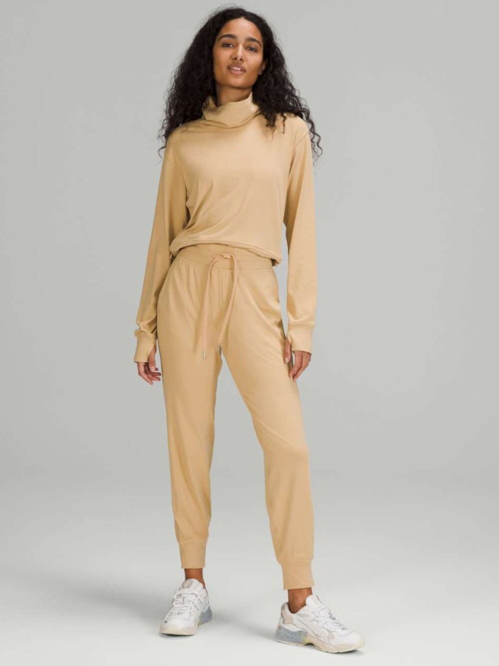 Lululemon Ready to Rulu High-Rise Jogger in Pecan Tan - Picture 2 of 10